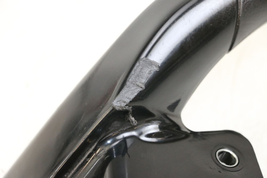 photo de MANIGLIA POSTERIORE SINISTRA PIAGGIO MP3 500 (2011 - 2015)