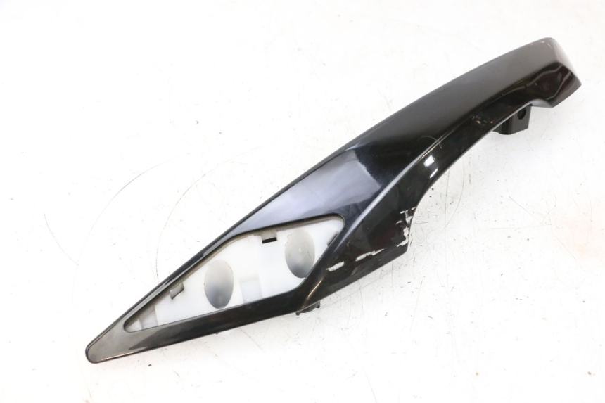 photo de MANIGLIONE SINISTRO PEUGEOT SATELIS 125 (2013 - 2018) - Dettaglio del componente