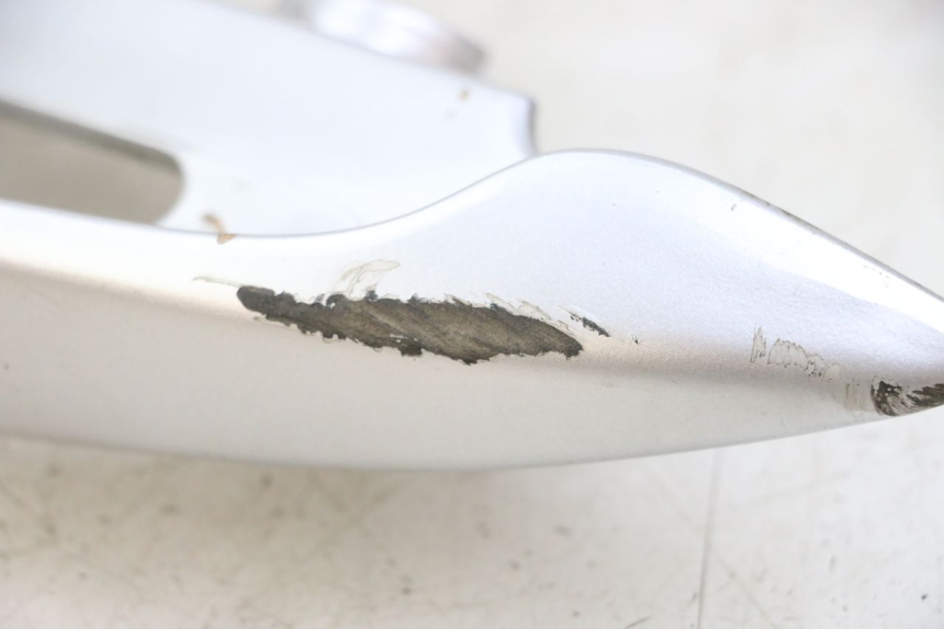 photo de MANIGLIA POSTERIORE SINISTRA SUZUKI BURGMAN 125 (2007 - 2014)
