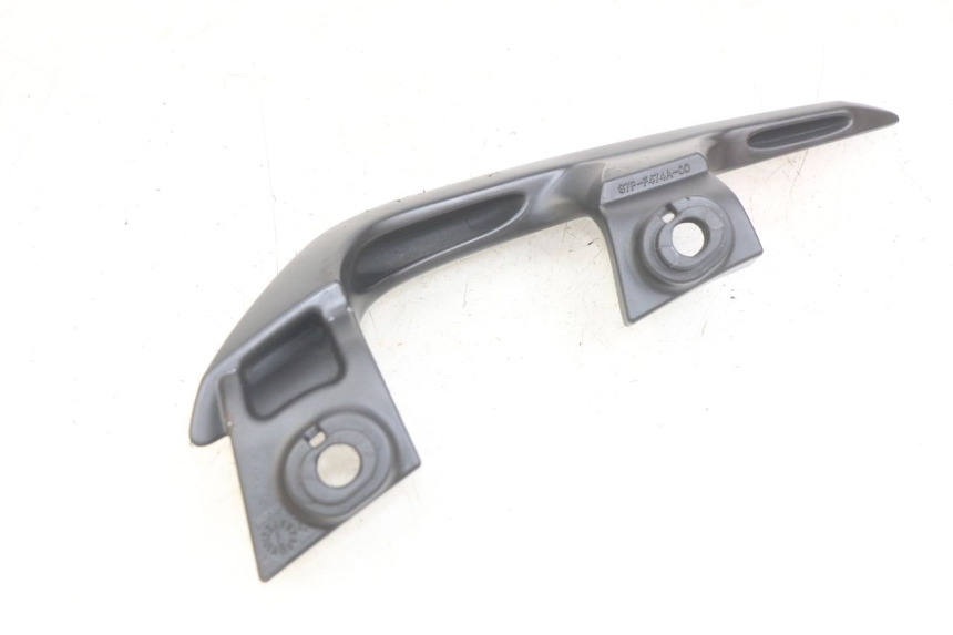 photo de MANIGLIA POSTERIORE SINISTRA YAMAHA X-MAX XMAX 125 (2010 - 2014)