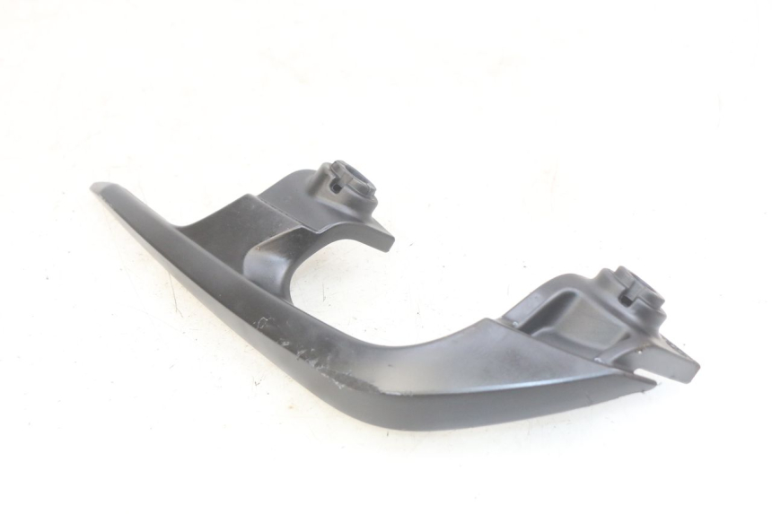 photo de MANIGLIA POSTERIORE SINISTRA YAMAHA X-MAX XMAX 125 (2010 - 2014)