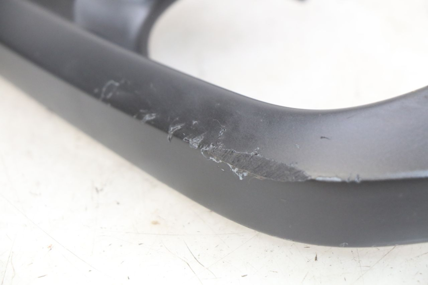 photo de MANIGLIA POSTERIORE SINISTRA YAMAHA X-MAX XMAX 125 (2010 - 2014)