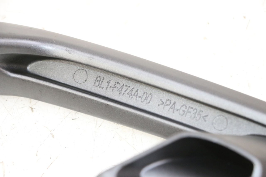 photo de MANIGLIONE SINISTRO YAMAHA XMAX X-MAX 125 (2021 - 2025)