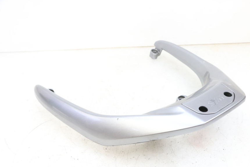 photo de MANIGLIONE SYM GTS EVO 125 (2009 - 2013) - Stato della superficie e materiale