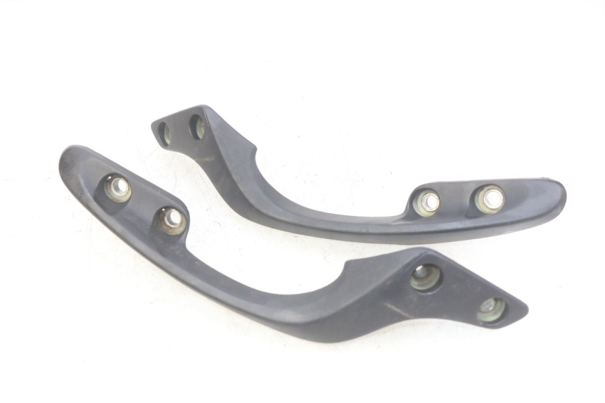photo de MANIGLIA POSTERIORE HONDA FES PANTHEON 2T 125 (1998 - 2002)