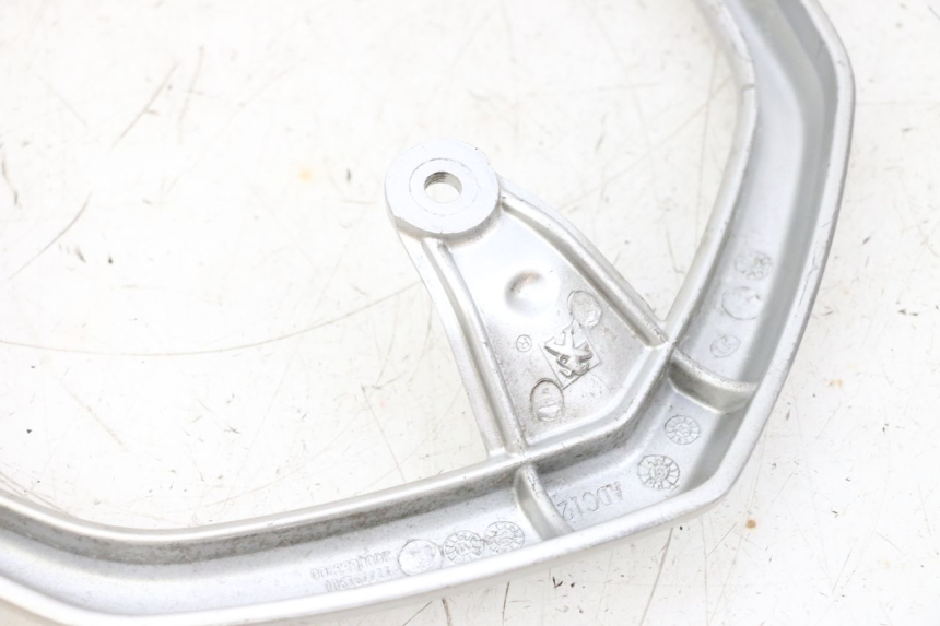 photo de MANIGLIA POSTERIORE PEUGEOT KISBEE 4T 50 (2018 - 2022) - Altra angolazione