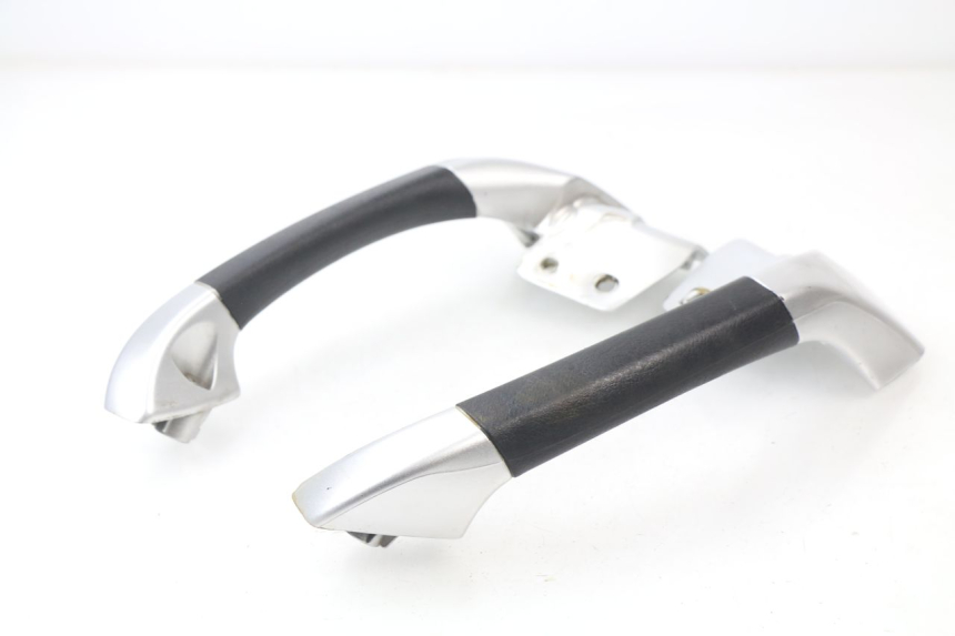 photo de MANIGLIA POSTERIORE PIAGGIO MP3 LT 400 (2007 - 2012)