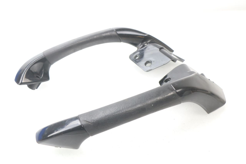 photo de MANIGLIA POSTERIORE PIAGGIO MP3 LT 400 (2007 - 2012)
