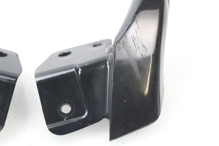 photo de MANIGLIA POSTERIORE PIAGGIO MP3 LT 400 (2007 - 2012)