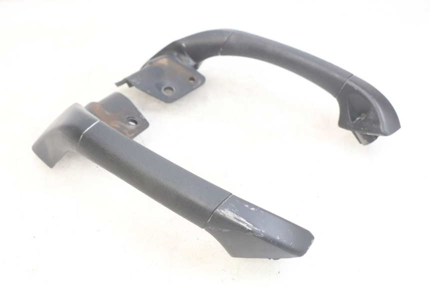 photo de MANIGLIA POSTERIORE PIAGGIO MP3 LT 400 (2007 - 2012)