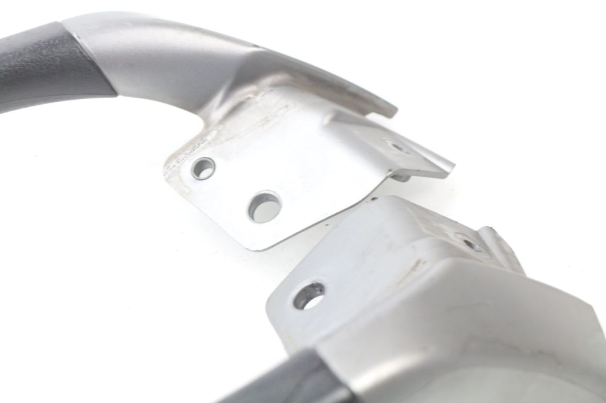 photo de MANIGLIA POSTERIORE PIAGGIO MP3 125 (2006 - 2014)