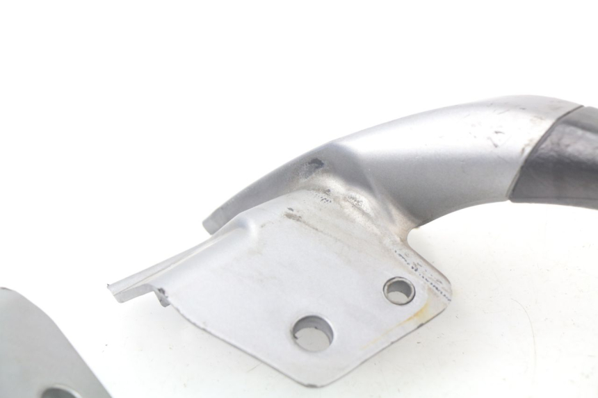 photo de MANIGLIA POSTERIORE PIAGGIO MP3 125 (2006 - 2014)