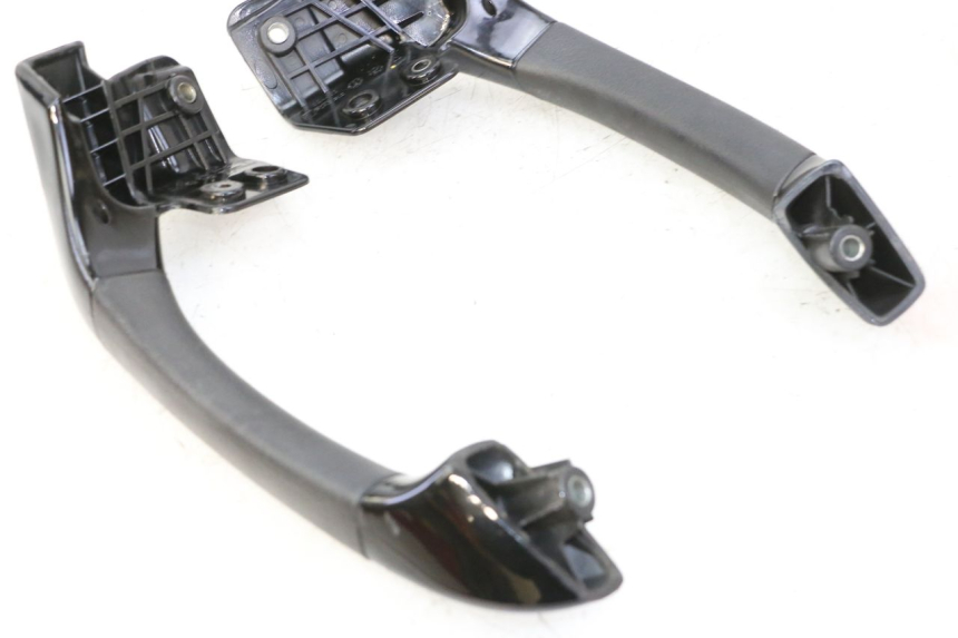 photo de MANIGLIONE PIAGGIO MP3 500 (2011 - 2015)