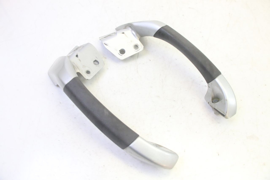 photo de MANIGLIONE PIAGGIO MP3 RL 250 (2007 - 2010) - Vista principale