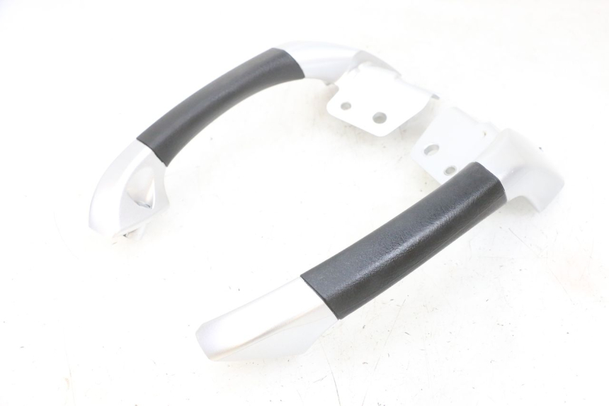 photo de MANIGLIONE PIAGGIO MP3 RL 250 (2006 - 2010) - Vista principale