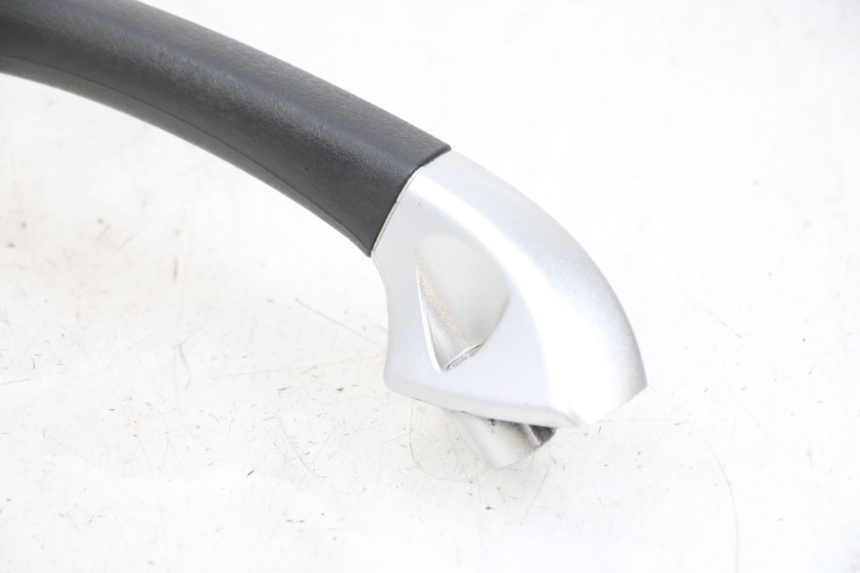 photo de MANIGLIONE PIAGGIO MP3 RL 250 (2006 - 2010) - Vista d'insieme del prodotto