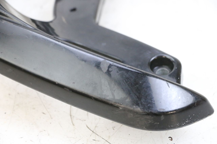 photo de MANIGLIA POSTERIORE PIAGGIO NEW TYPHOON 50 (2018 - 2021) - Altra angolazione