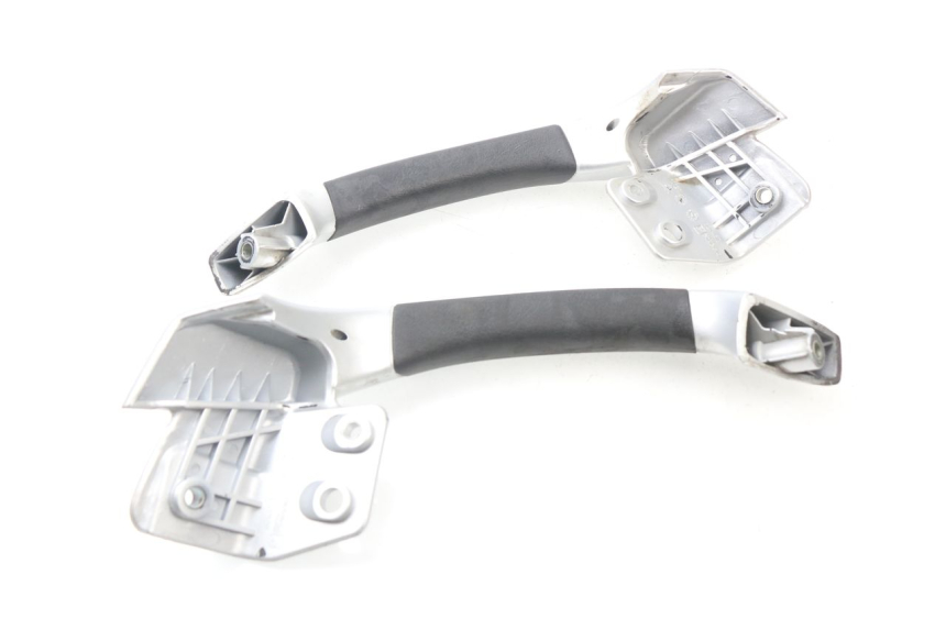 photo de MANOPOLE POSTERIORI PIAGGIO MP3 LT 300 (2010 - 2016)