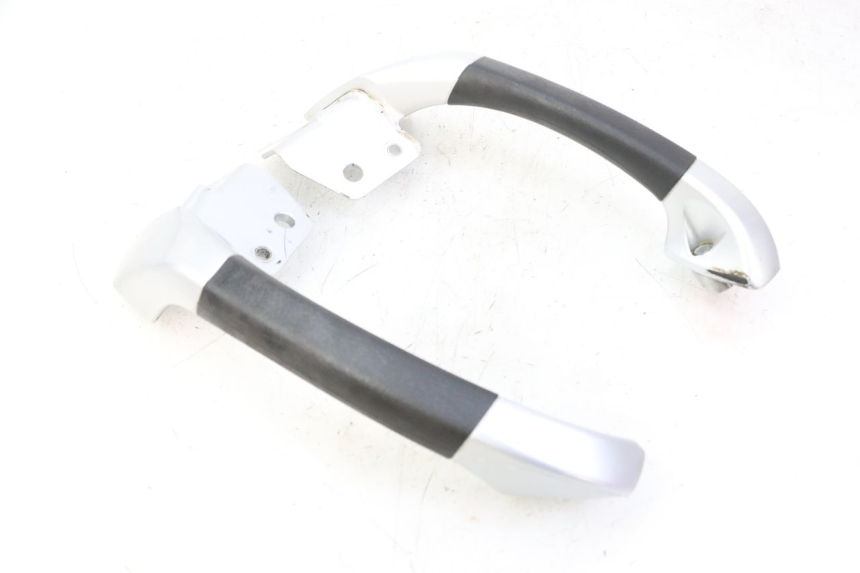 photo de MANIGLIA POSTERIORE PIAGGIO MP3 LT 400 (2007 - 2012)