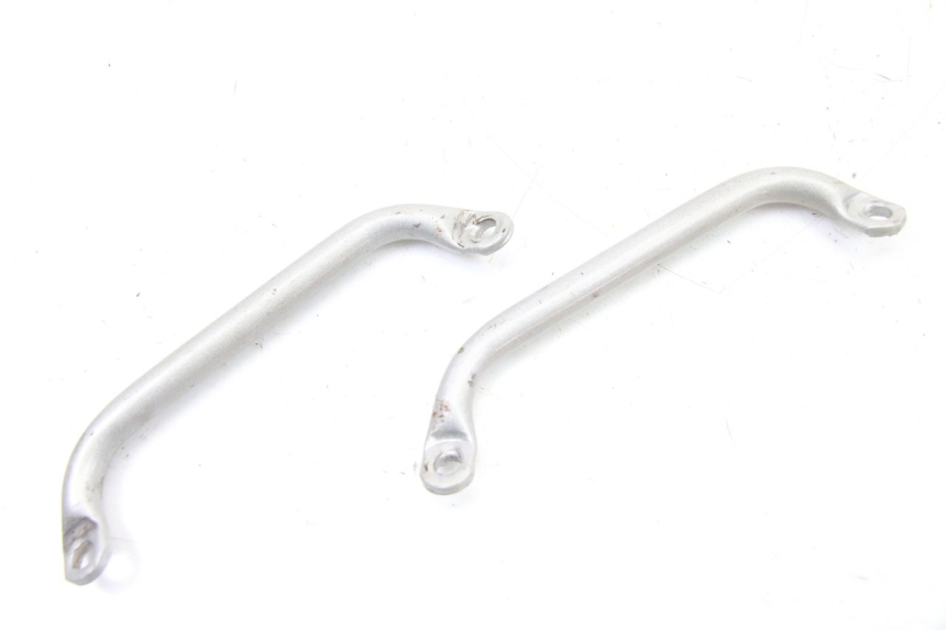 photo de MANIGLIA POSTERIORE PIAGGIO VESPA GRANTURISMO 125 (2003 - 2007)