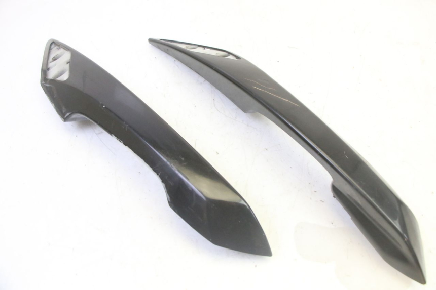 photo de MANIGLIONE PEUGEOT SATELIS 125 (2013 - 2018)