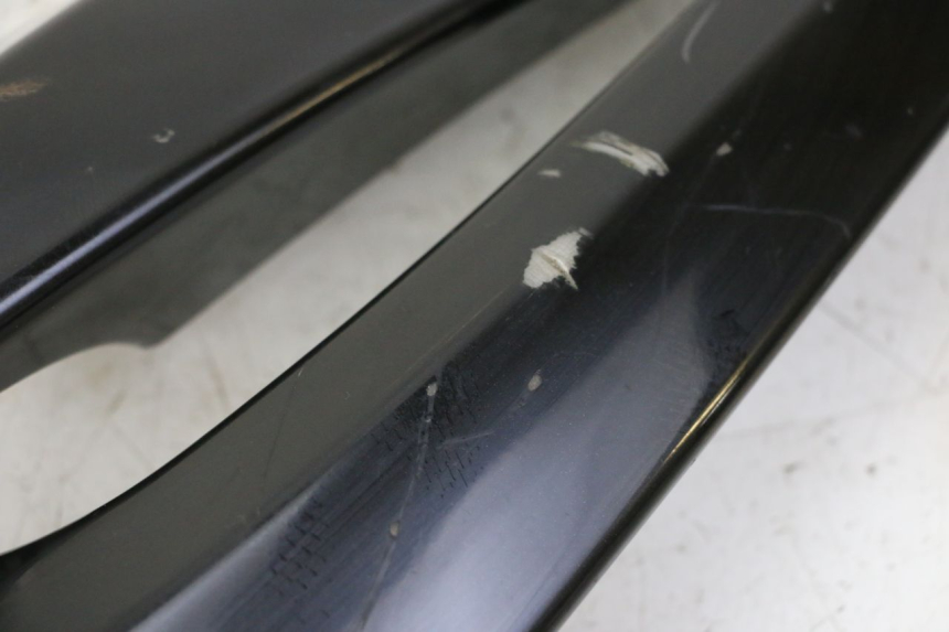 photo de MANIGLIA POSTERIORE PEUGEOT SATELIS 125 (2010 - 2012)