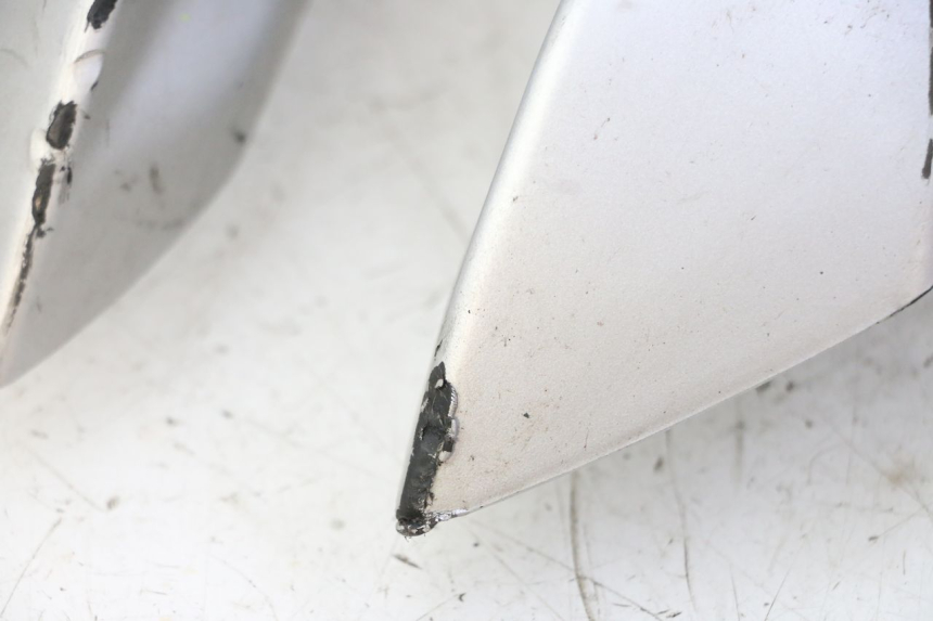 photo de MANIGLIA POSTERIORE PEUGEOT SATELIS 125 (2006 - 2009)