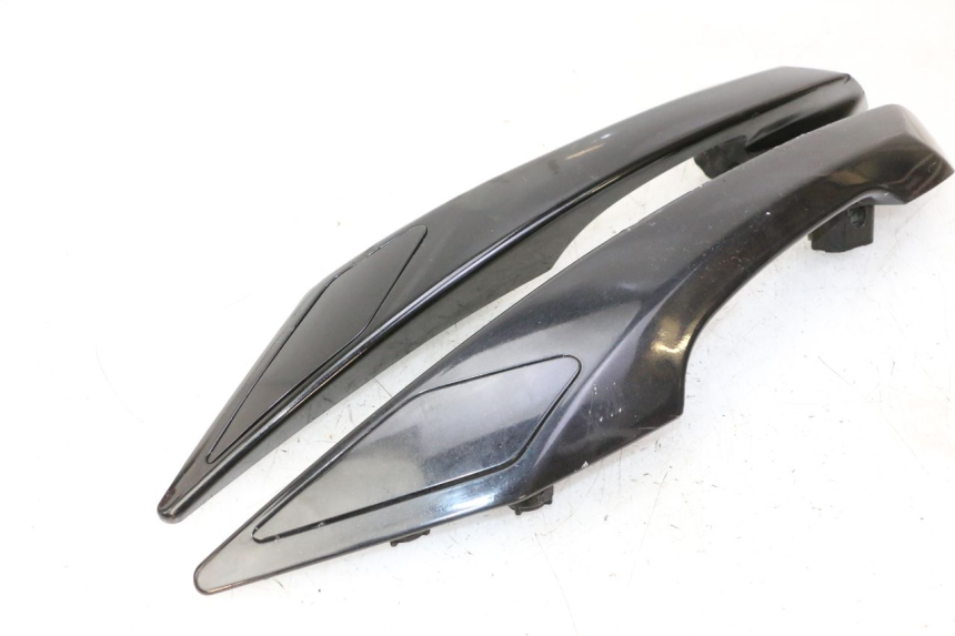 photo de MANIGLIONE PEUGEOT SATELIS 125 (2013 - 2018)