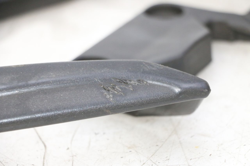 photo de MANIGLIA POSTERIORE APRILIA SR R 2T LC 50 (2018 - 2021)