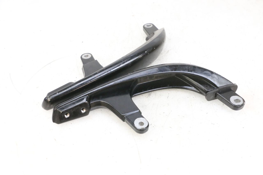 photo de MANIGLIA POSTERIORE YAMAHA XMAX X-MAX 125 (2006 - 2009) - Altra angolazione