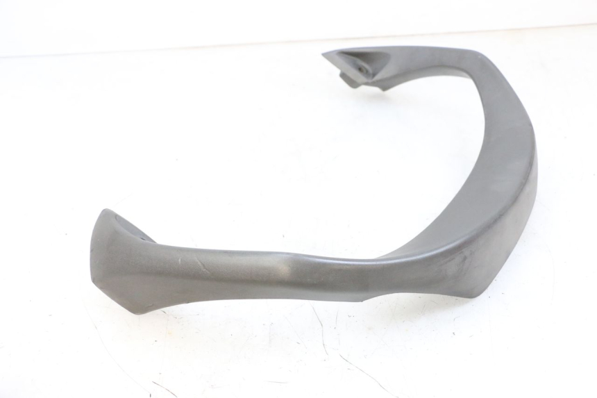 photo de MANIGLIA POSTERIORE PIAGGIO X8 125 (2004 - 2007) - Marcature e riferimenti originali