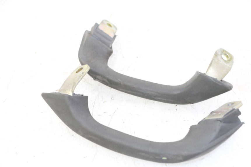 photo de MANIGLIA POSTERIORE YAMAHA XJN DIVERSION 600 (2000 - 2003)