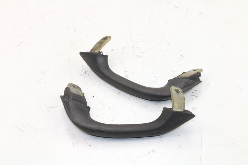 photo de MANIGLIA POSTERIORE YAMAHA XJN DIVERSION 600 (2000 - 2003)