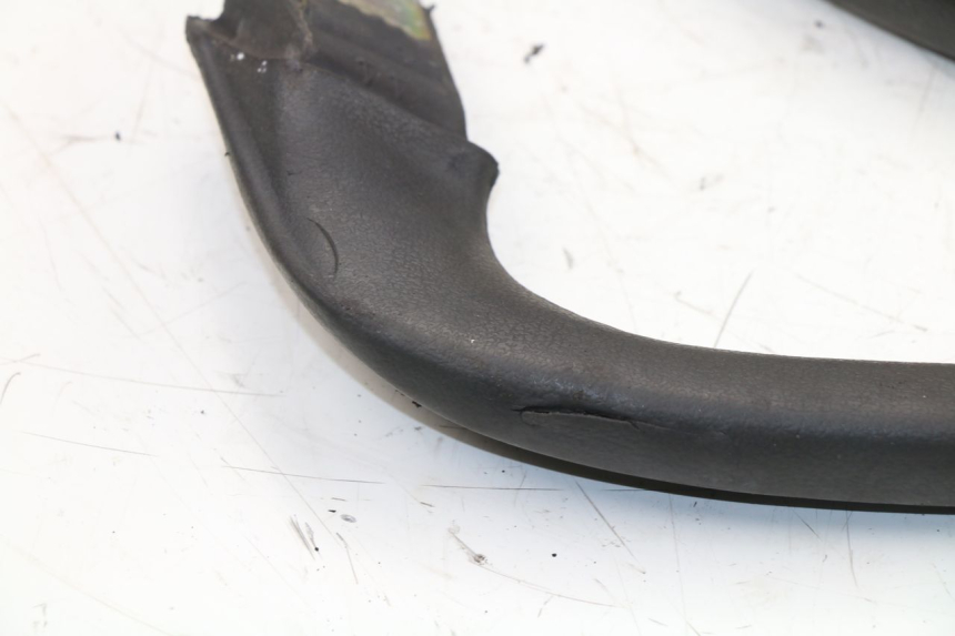 photo de MANIGLIA POSTERIORE YAMAHA XJN DIVERSION 600 (2000 - 2003)