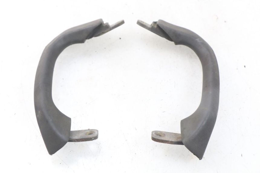 photo de MANIGLIA POSTERIORE YAMAHA XJN XJ N DIVERSION 600 (1994 - 1997)