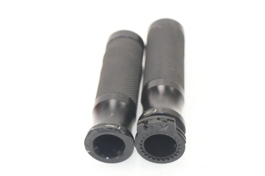 photo de Manopole del manubrio HONDA CBF 500 (2004 - 2007)