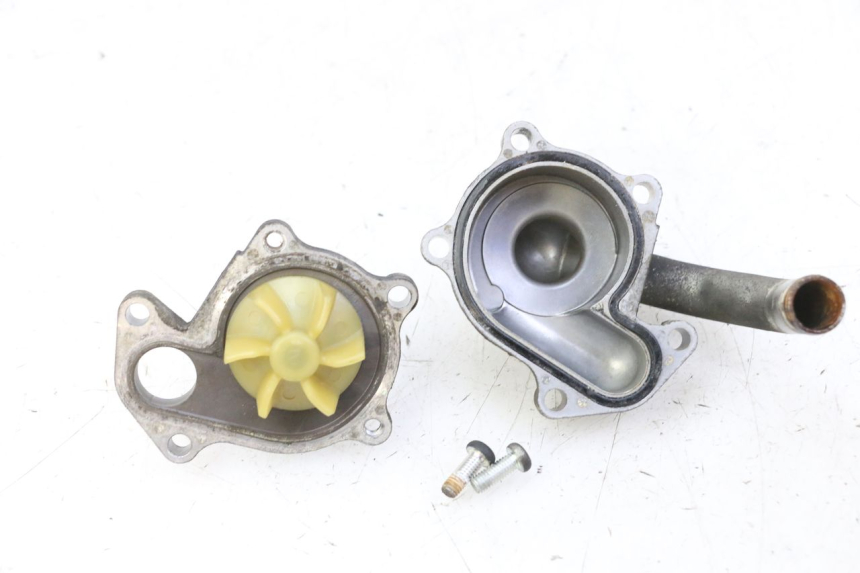 photo de POMPA ACQUA SUZUKI BURGMAN 125 (2007 - 2014)