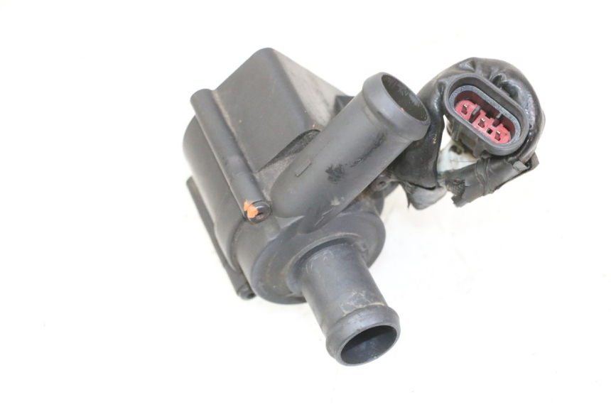 photo de POMPA ACQUA GILERA NEXUS 300 (2008 - 2013)