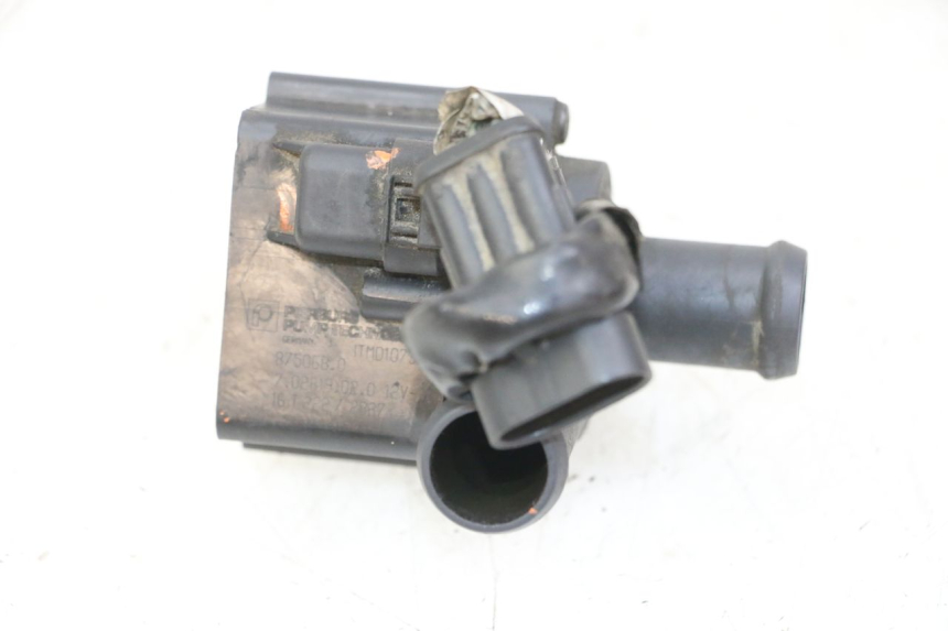 photo de POMPA ACQUA GILERA NEXUS 300 (2008 - 2013)