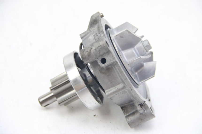 photo de POMPA ACQUA KAWASAKI Z ABS 1000 (2014 - 2020)
