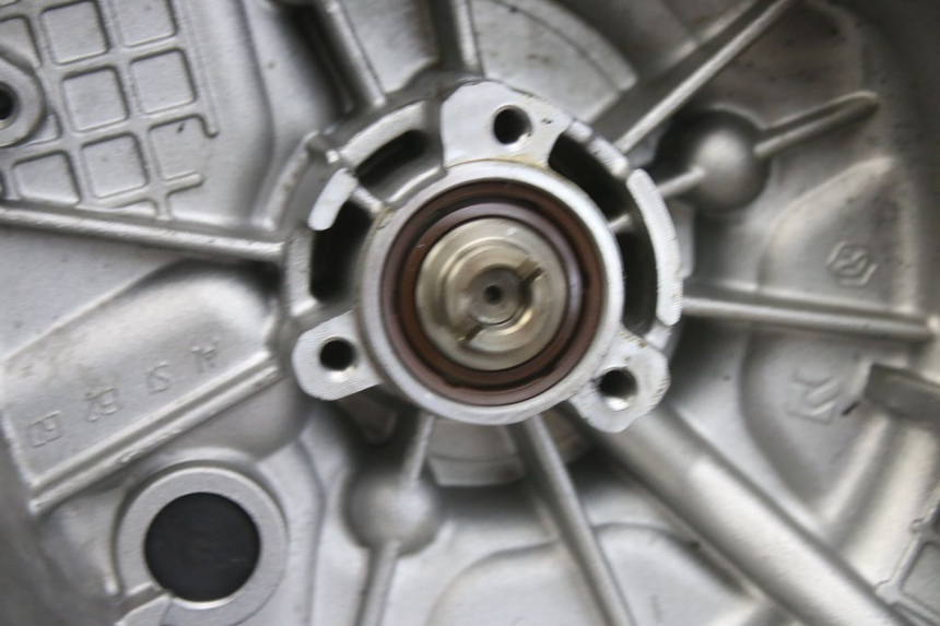 photo de POMPA ACQUA PIAGGIO MP3 RL 250 (2007 - 2010)