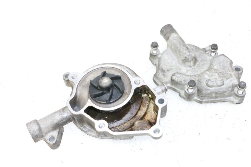 photo de POMPA ACQUA YAMAHA X-MAX XMAX 125 (2010 - 2014)