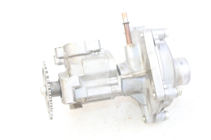 photo de POMPA ACQUA YAMAHA YZF R1 1000 (2007 - 2008)