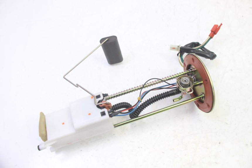 photo de POMPA CARBURANTE QUADRO 4 4D 350 (2015 - 2018)