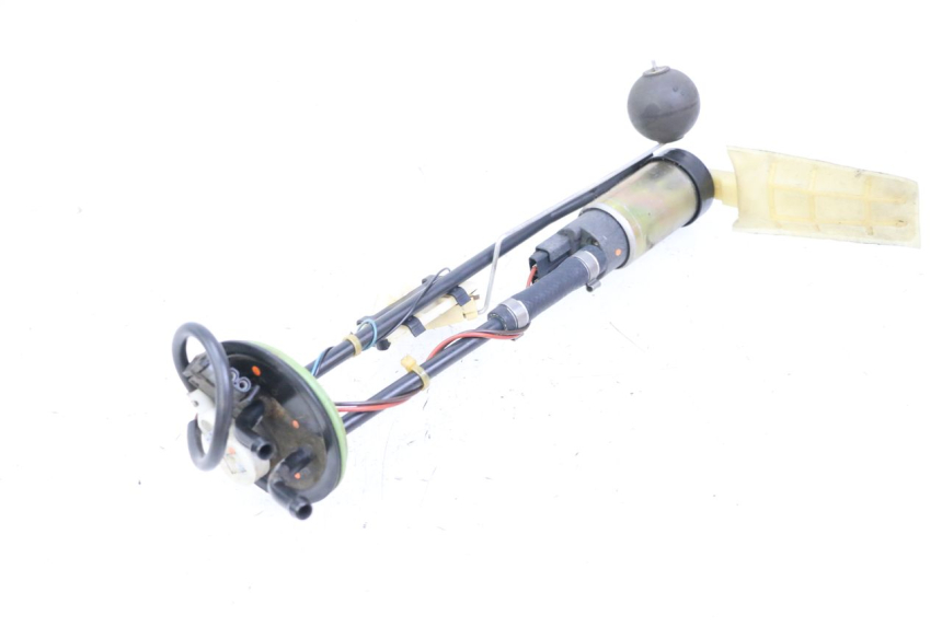 photo de POMPA CARBURANTE BMW C1 125 (2000 - 2003)