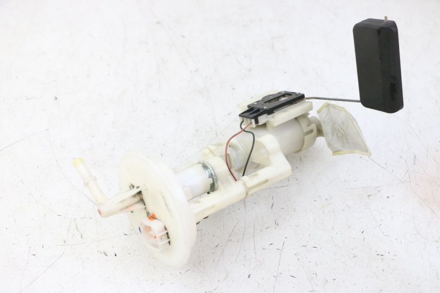 photo de POMPA CARBURANTE SUZUKI BURGMAN 125 (2007 - 2014)