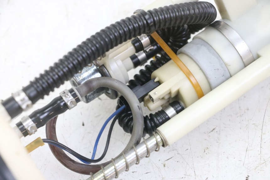 photo de POMPA CARBURANTE PEUGEOT ELYSTAR 125 (2002 - 2007)
