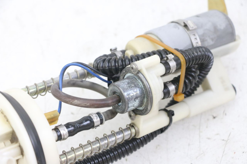 photo de POMPA CARBURANTE PEUGEOT ELYSTAR 125 (2002 - 2007)