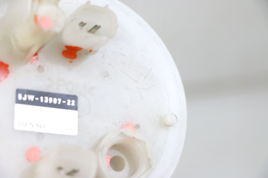 photo de POMPA DEL CARBURANTE YAMAHA FJR ABS 1300 (2006 - 2012) - Dettaglio del componente