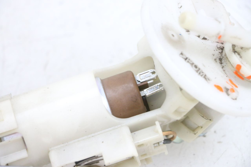 photo de POMPA DEL CARBURANTE MBK FLIPPER 115 (2013 - 2017) - Dettagli dei punti di fissaggio